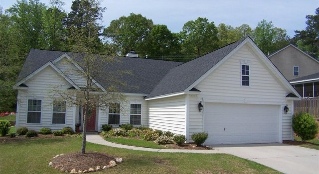 http://www.columbiahomesforyou.com/wp-content/uploads/2011/05/100_82021-e1305050882857.jpg