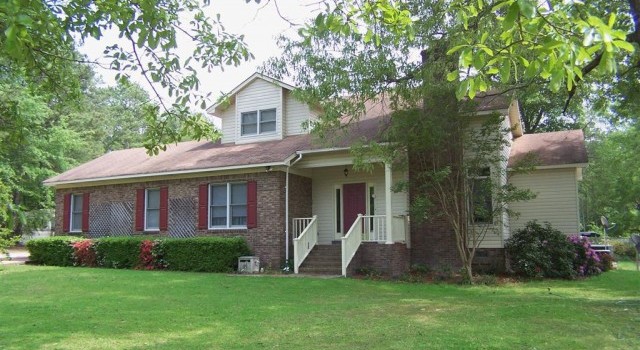 http://www.columbiahomesforyou.com/wp-content/uploads/2011/05/100_8212-mls-e1305051244372.jpg