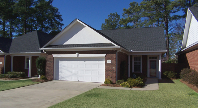 http://www.columbiahomesforyou.com/wp-content/uploads/2012/02/220-Alisia-Way-640x350.jpg